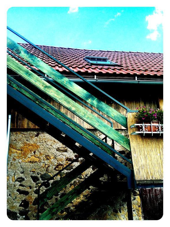 Kozí Dvor Rohozná Apartamento Brezno Exterior foto